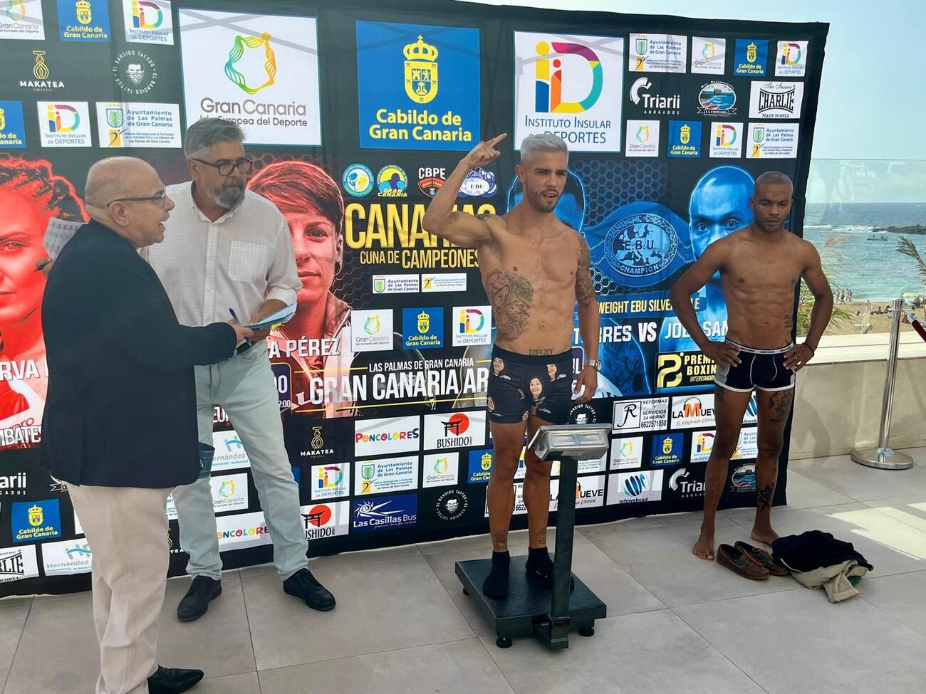 Pesaje de púgiles para la velada de boxeo 'Canarias, Cuna de Campeones'