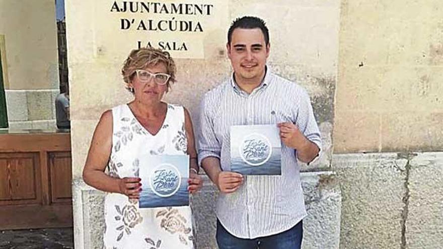 La alcaldesa y el regidor presentaron ayer el programa de Sant Pere.