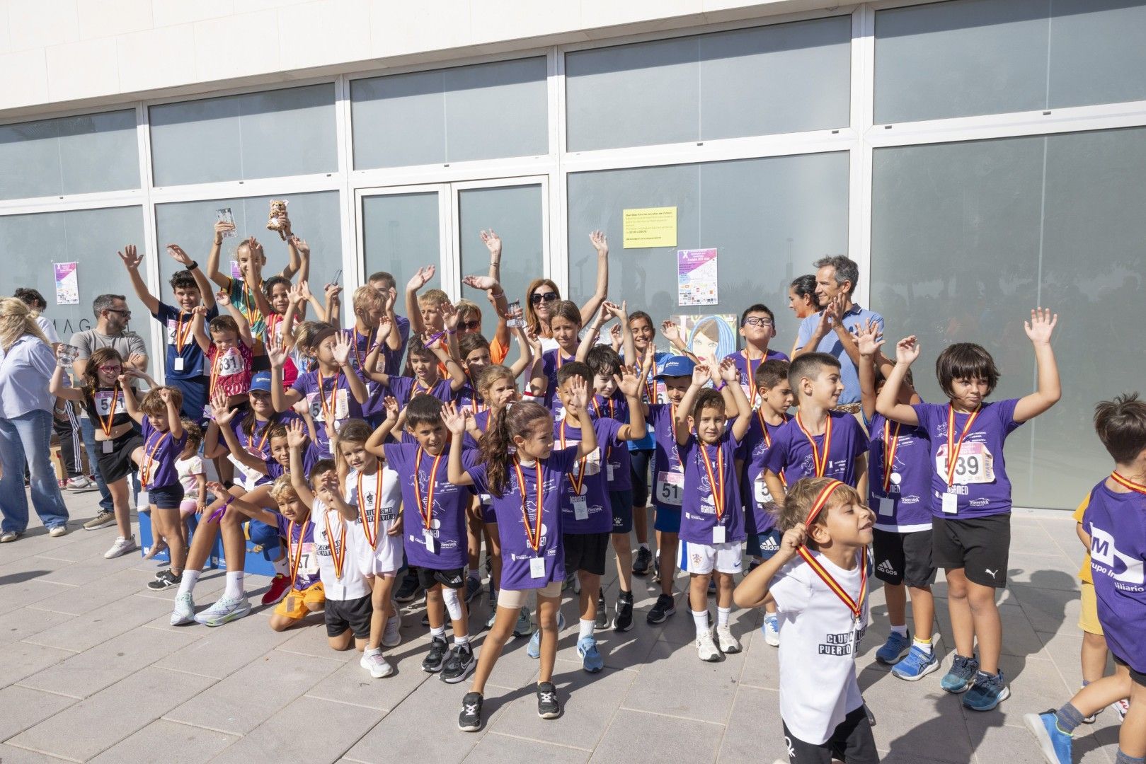 Así fue en imágenes una nueva edición de la carrera solidaria de AFA Torrevieja