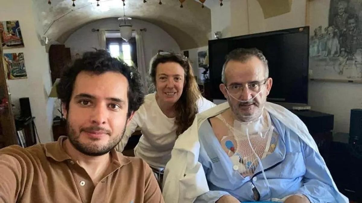 El doctor en marzo de 2021, un año después de abandonar la UCI.