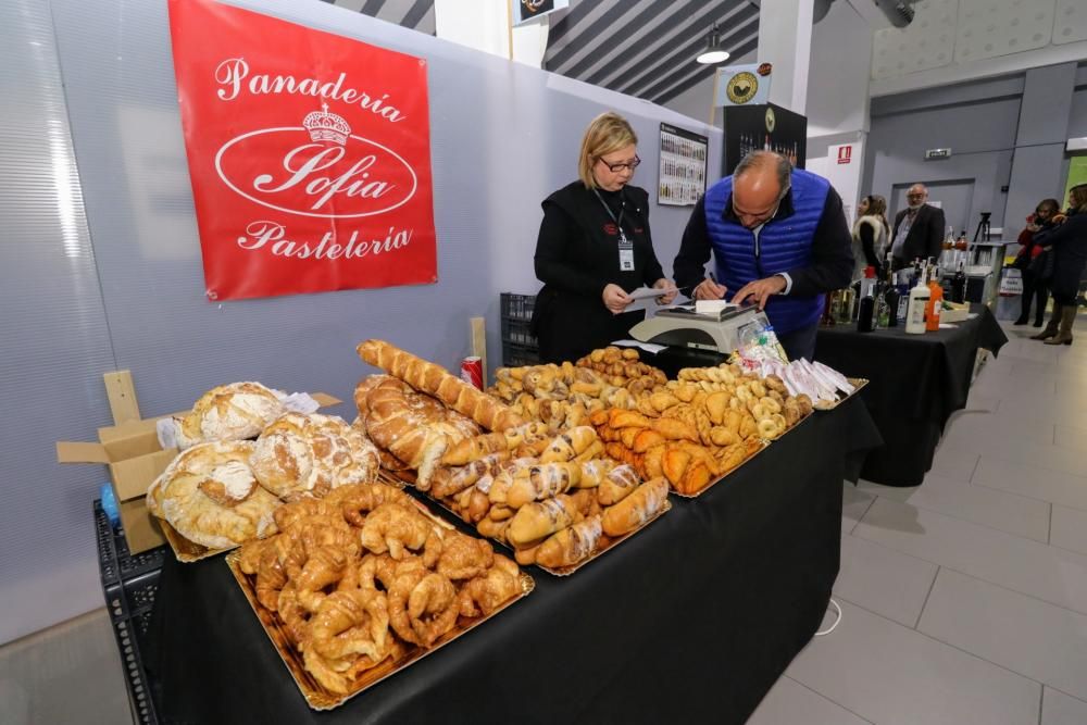 La I Feria Gatronómica de Alcoy exhibe los productos estrella de las comarcas de interior