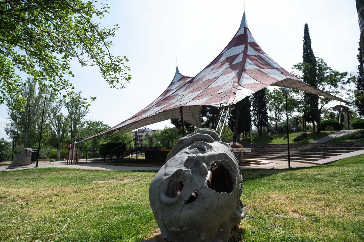PARQUE DE LA PAZ TORRERO ZARAGOZA ABRIL 2026