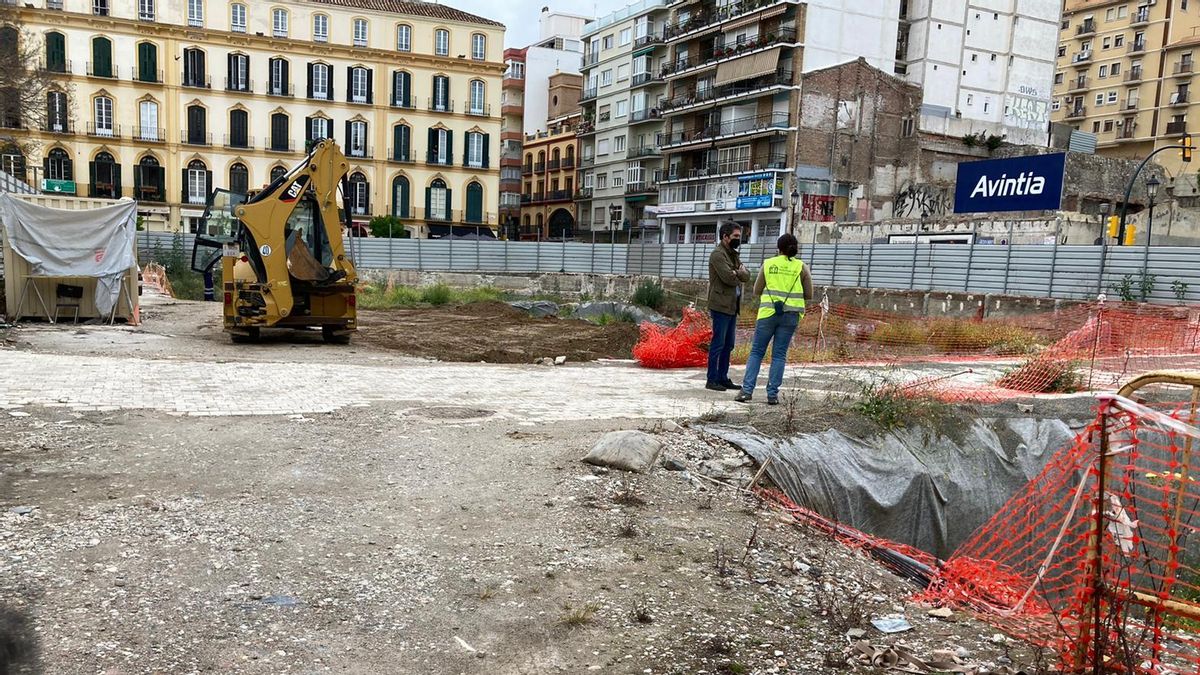 Cubren de tierra los restos hallados en el Astoria