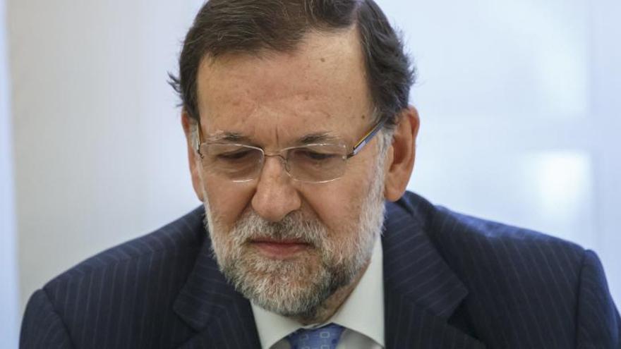 Rajoy cree que hay que agilizar la negociación con Grecia.