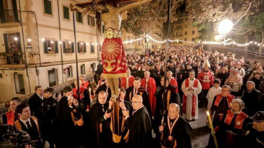 El Obispado mantiene las procesiones de Semana Santa con mascarilla
