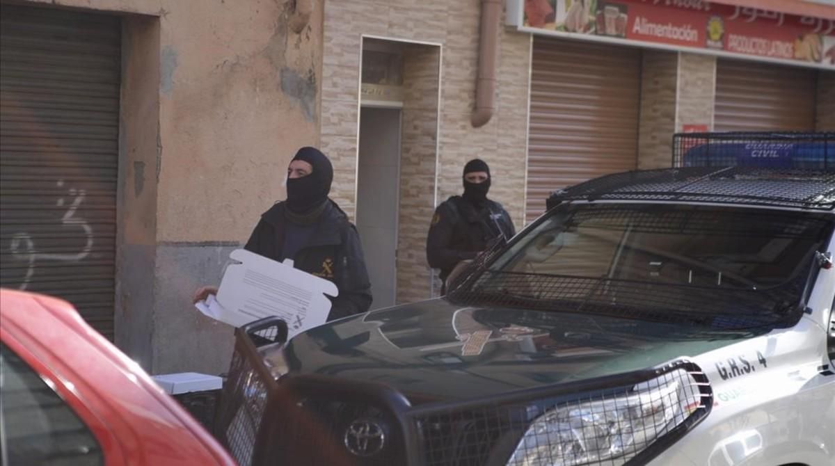 jgblanco37198166 badalona 07 02 2017 detenidos en badalona dos marroqu s acus170207115312