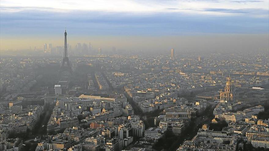 París contempla poner fin a los vehículos de gasolina el 2030