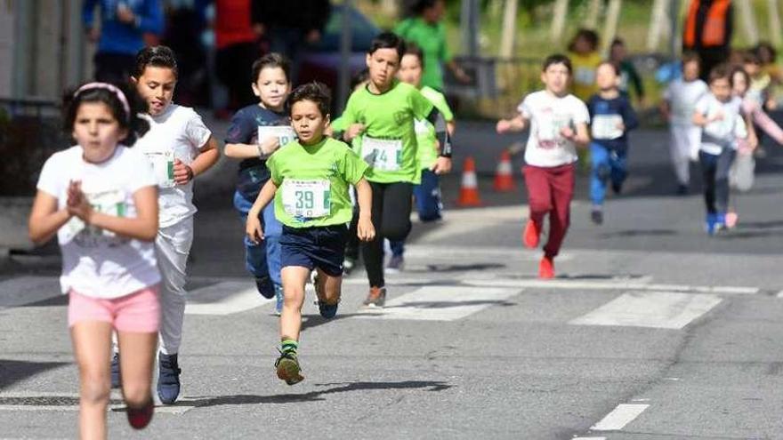 Maratón de Fátima, en Campelo, en categoría infantil, celebrado el pasado año. // G. Santos