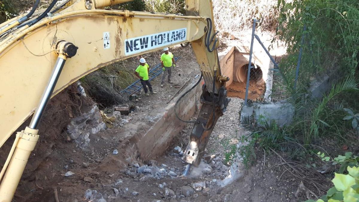 Obras en Cerrado de Calderón.