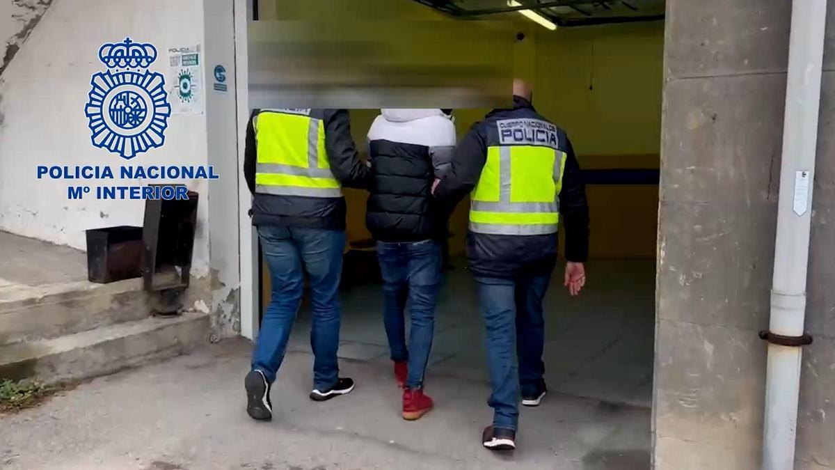 La Policía Nacional da por desatirculada la banda de los Trinitarios en Asturias tras diez detenciones