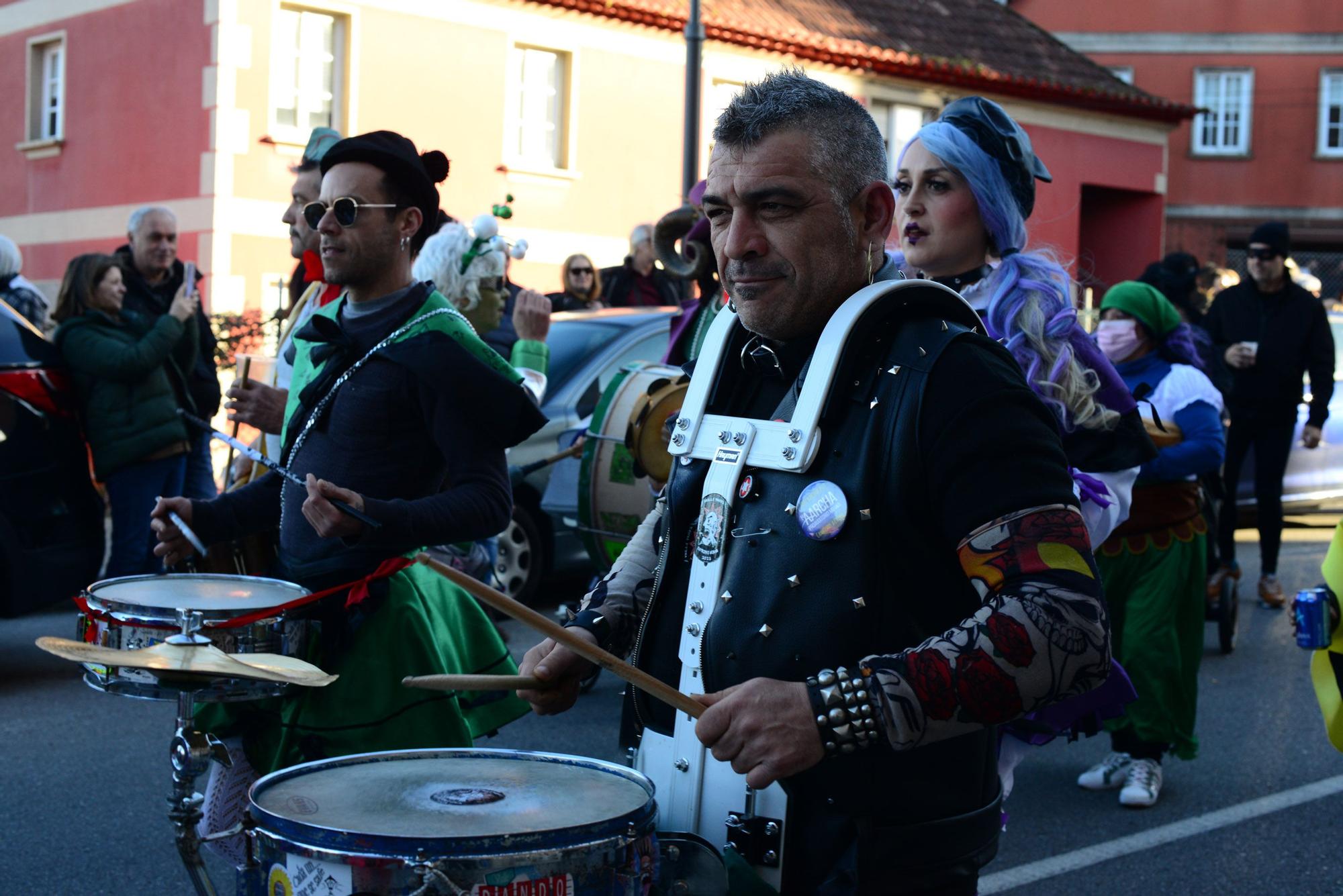 Moaña "llora" el fin del carnaval con el Enterro da Sardiña