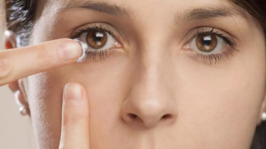 Lentillas: ¿a qué edad se las pueden poner los niños?