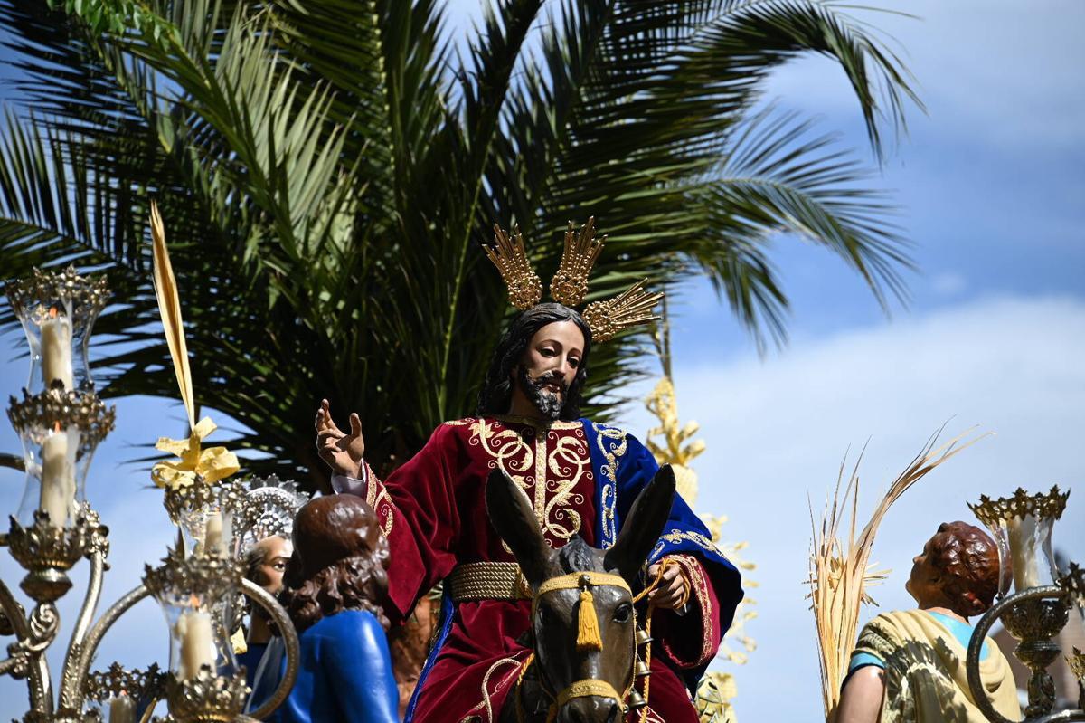 Fotogalería | Así fue el primer Domingo de Ramos de la Semana Santa de Badajoz de Interés Turístico Internacional