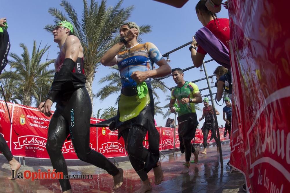 Salida del Triatlón Villa de Fuente Álamo