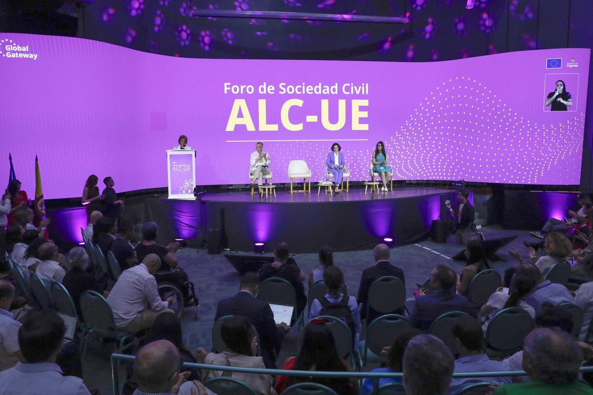 La CELAC y la UE debatirán la triple transición mientras miran de reojo a EE.UU.