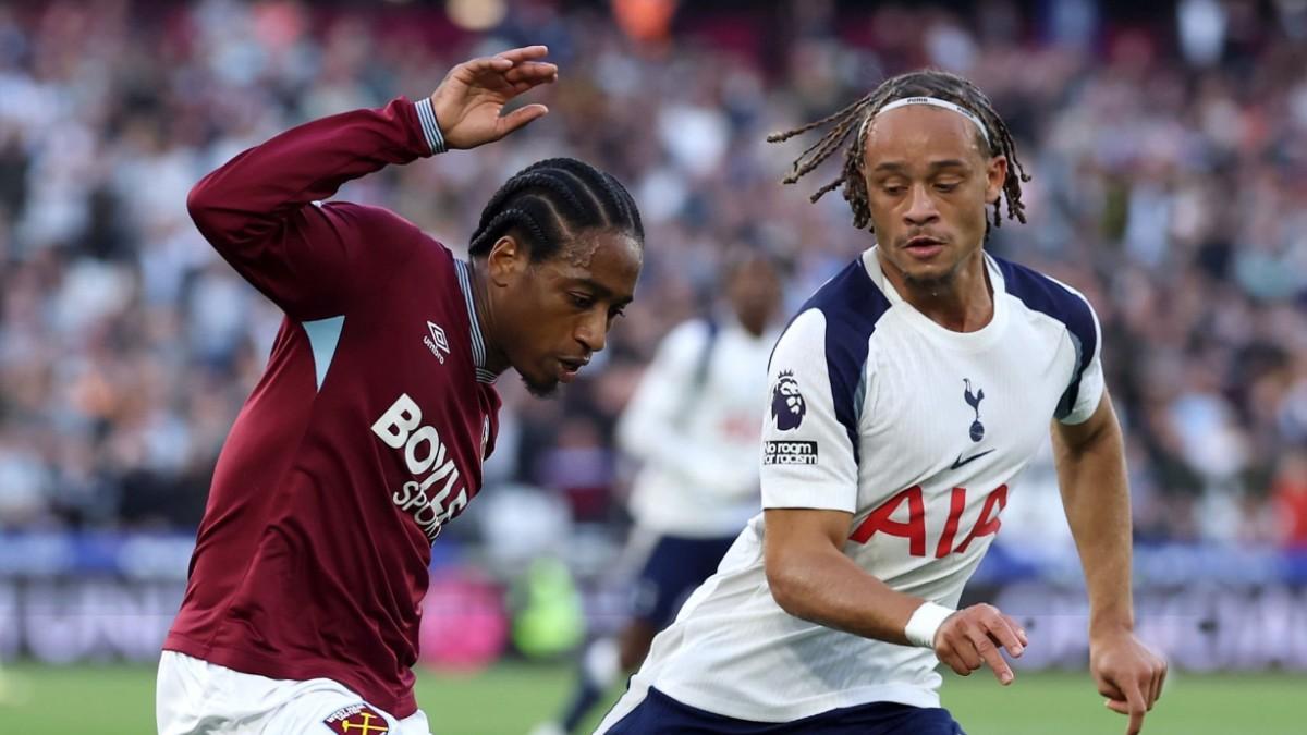 Xavi Simons, en su debut con el Tottenham