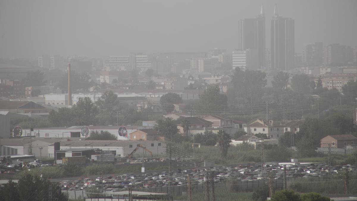 Murcia durante un episodio grave por contaminación