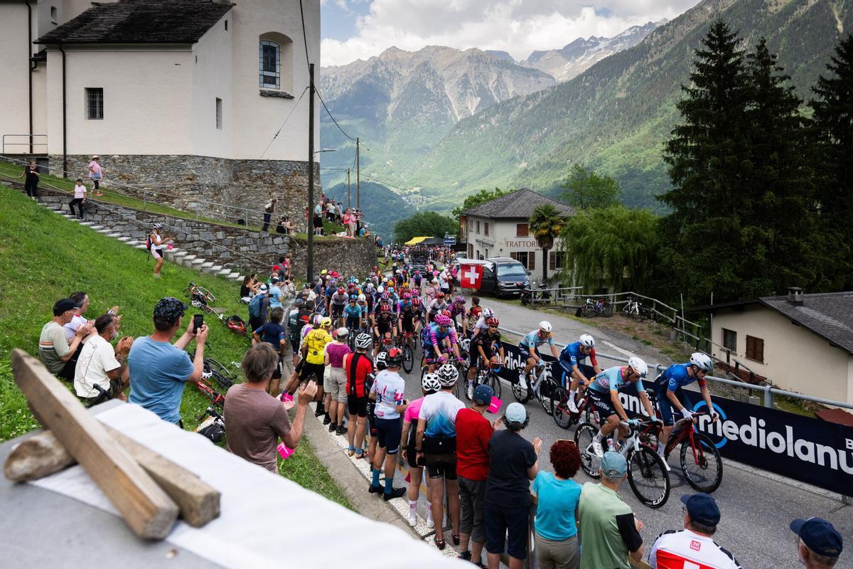 Las mejores imágenes de la 16ª etapa del Giro de Italia Las mejores imágenes de la 16ª etapa del Giro de Italia