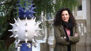 La escritora italiana Silvia Avallones, autora de Corazón negro.