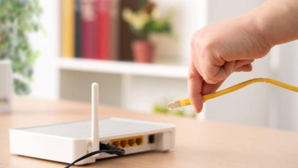 MEJORAR CONEXION WIFI El sorprendente objeto que puedes poner encima de tu router para mejor la velocidad de Internet en casa