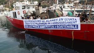 La flota pesquera del Mediterrani para en protesta per les quotes de la UE