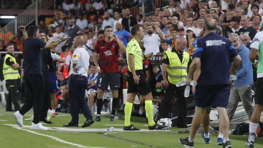 ¡Bombazos con los descensos de los árbitros en LaLiga!