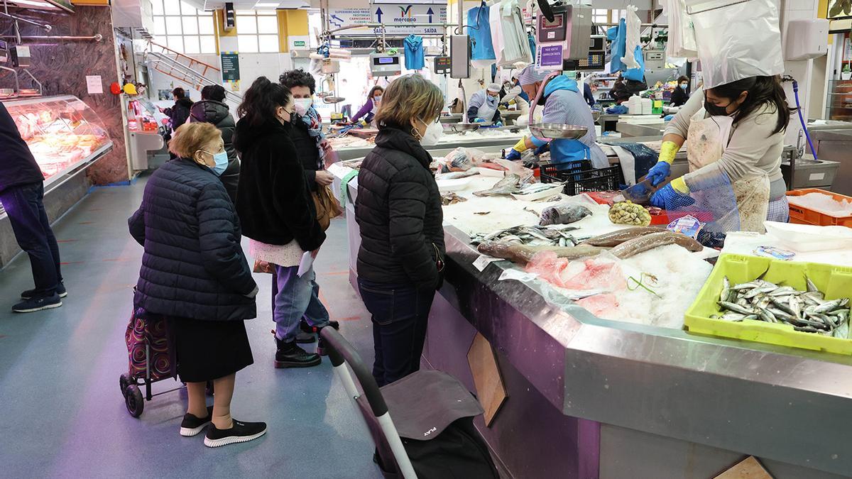 El mercado de O Calvario, ayer.