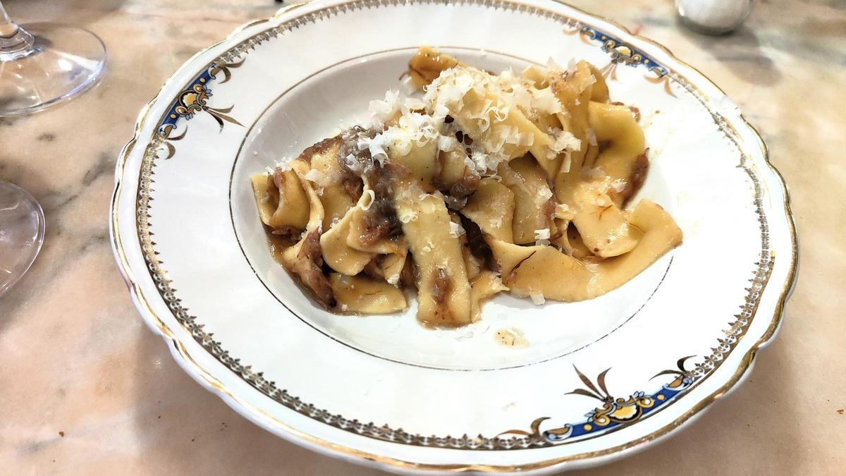 Los ‘pappardelle’ con ragú de ternera y cerdo de Bacaro.
