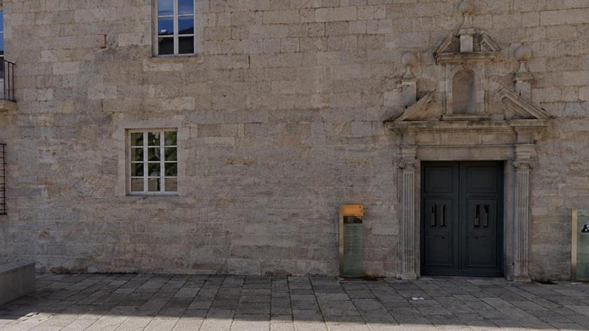 Façana de l’Auditori Josep Irla de Girona, situat a l’edifici de la Delegació del Govern.