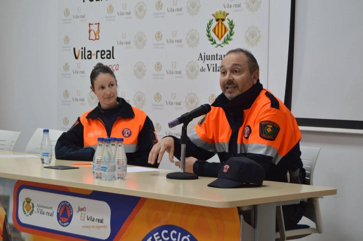 Fotogaleria I Vila-real homenatja els coluntaris i voluntàries de l'agrupació local de Protecció Civil