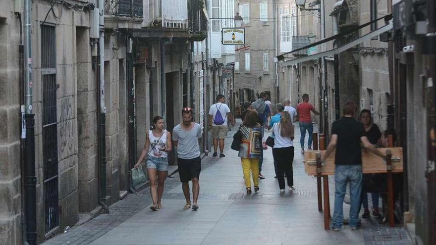 La calle en la que tuvieron lugar los hechos, en pleno corazón de la zona monumental. // Rafa Vázquez