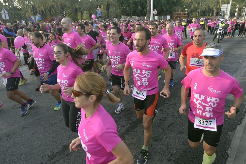 La marea contra el cáncer inunda Elche