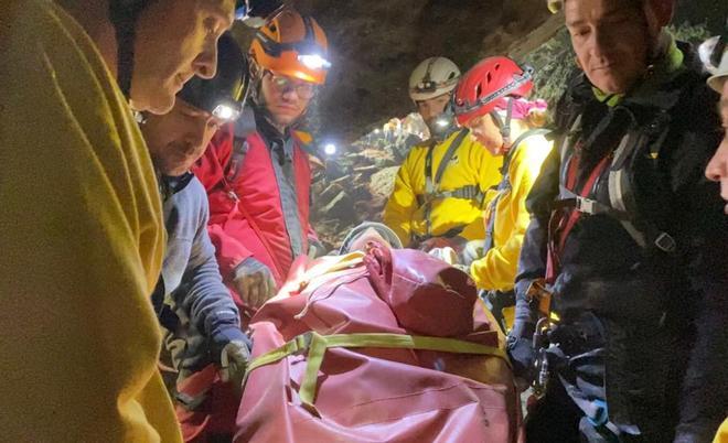 La Cova des Fum de la Mola se encuentra a 55 metros de la superficie.