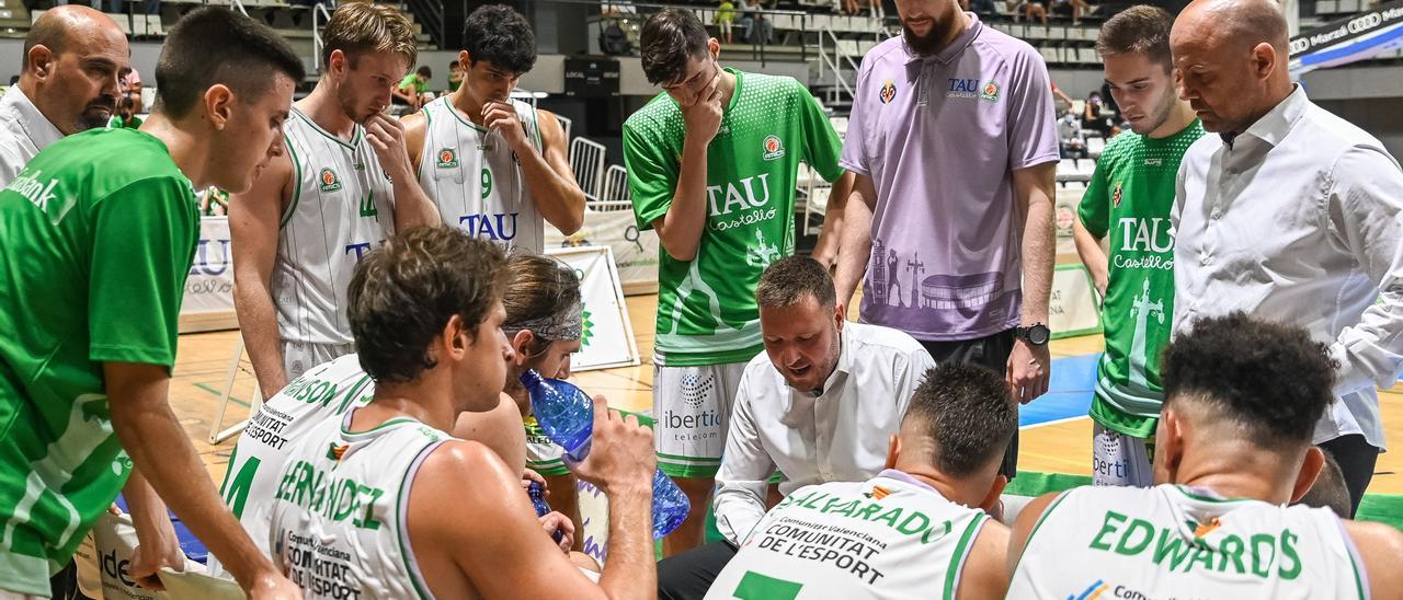 El TAU Castelló recibe a un Bàsquet Girona en racha