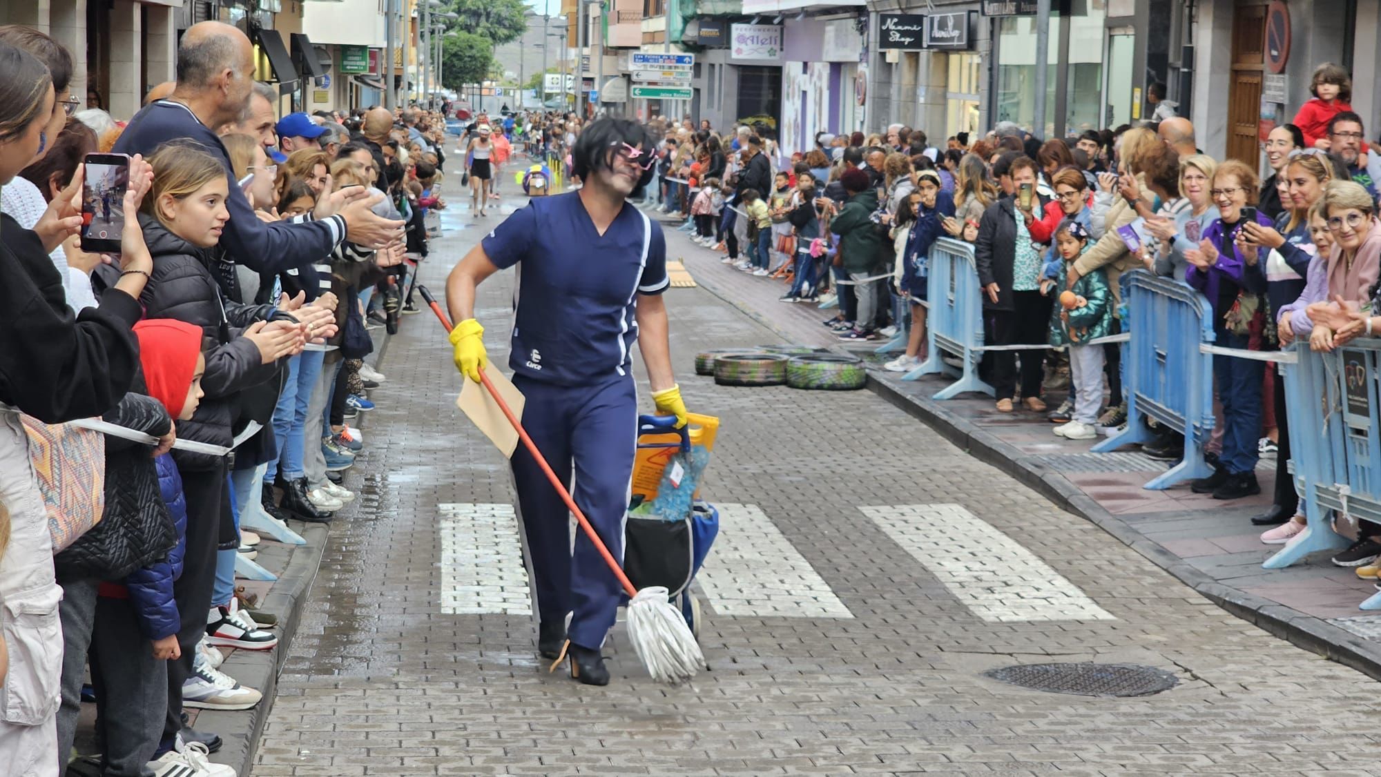 Carrera de tacones en el Carnaval de Telde 2024