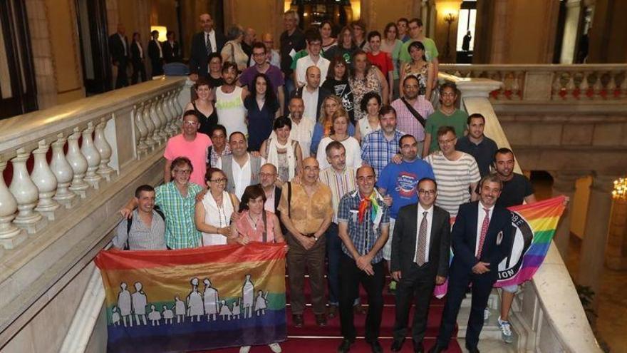 Un joven denuncia una agresión homófoba en Sants el pasado sábado