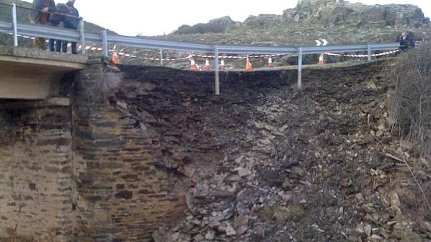 Derrumbe de la carretera de Almaraz el pasado mes de enero.