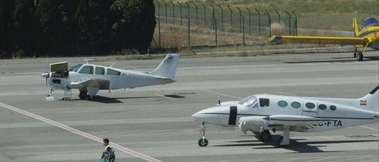 Imagen de la pista del aeropuerto de Córdoba.