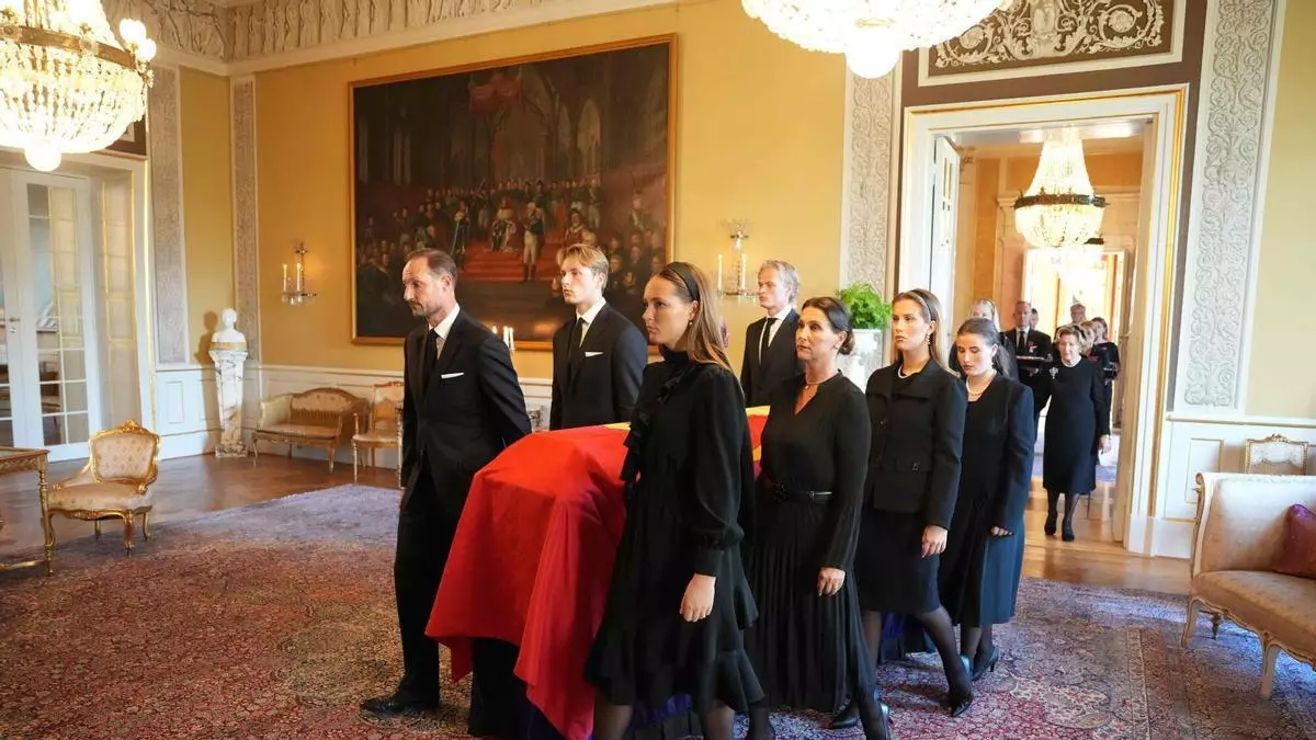 Marius Borg, el hijo incómodo que Haakon no aparta: condenado y con tobillera, volverá a ser uno más de la familia en el funeral de Harald