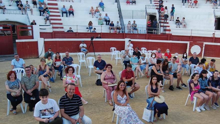 La plaza de Toros de Ondara se transforma en &quot;La Joia de la Cultura&quot;