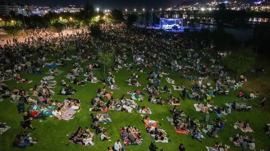 Vídeo | Los fuegos artificiales de la feria de San Juan de Badajoz