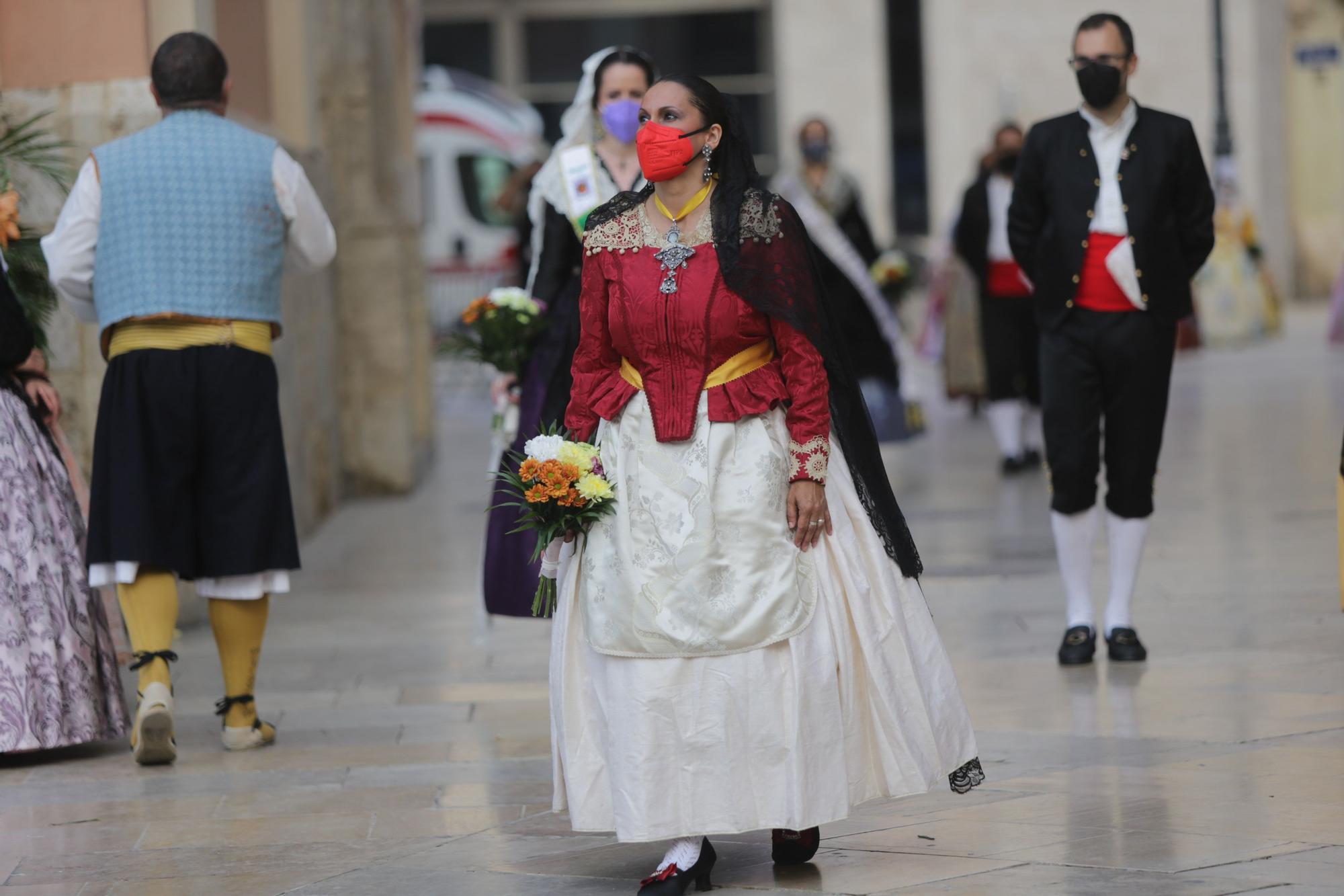 Búscate en el segundo día de Ofrenda por la calle de la Mar (entre las 19.00 y las 20.00 horas)