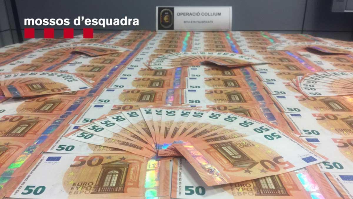 Operativo policial para desarticular a una banda de distribución de billetes falsos en Catalunya