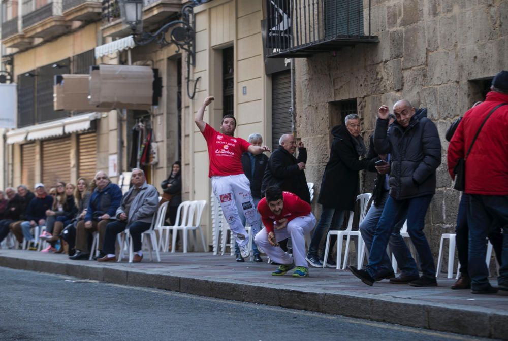 La pilota vuelve al centro de Alicante