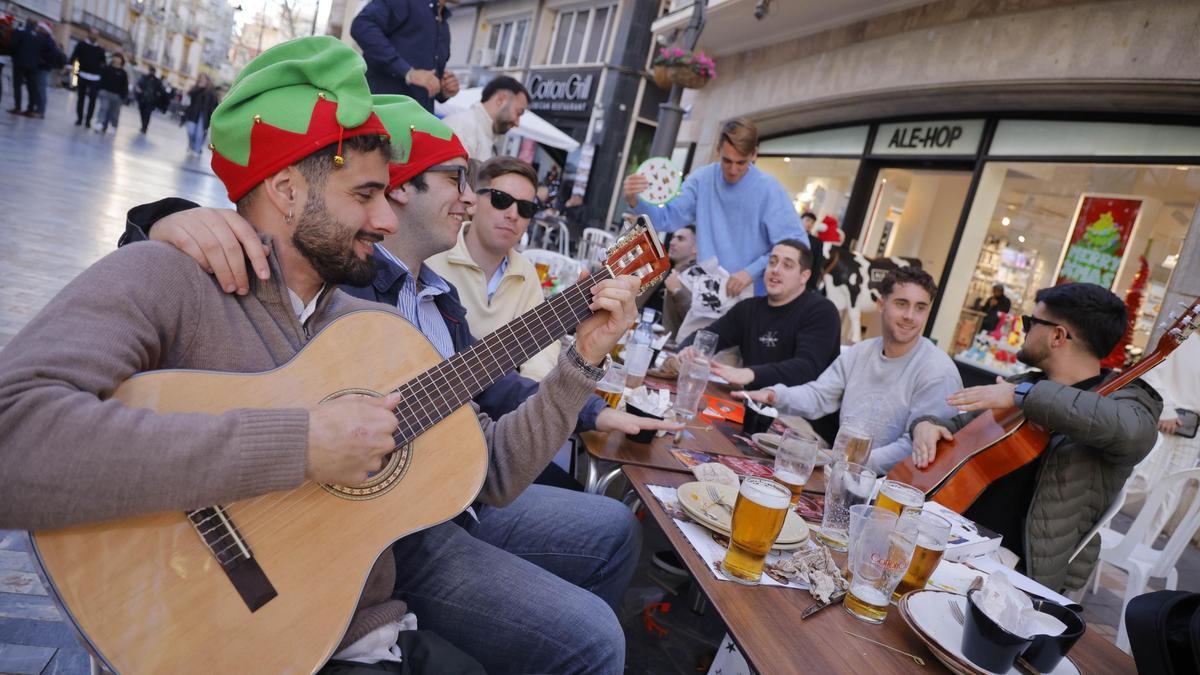 TARDEO MURCIA | Las comidas de empresa ganan terreno a las cenas por el auge del tardeo en la Región TARDEO MURCIA | Las comidas de empresa ganan terreno a las cenas por el auge del tardeo en la Región