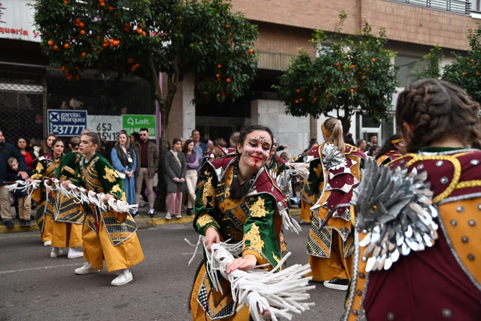 GALERÍA | Las Candelas de Santa Marina preludian el Carnaval de Badajoz