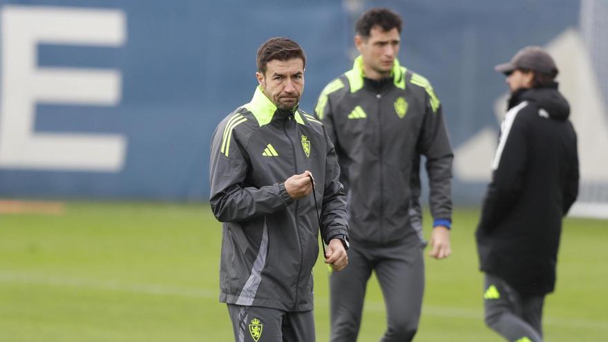 Gabi Frnánez, durante el entrenamiento del Real Zaragoza en la Ciudad Deportiva de este miércoles.