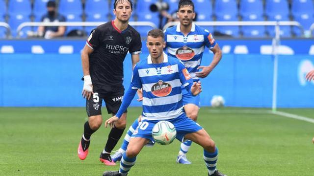 Ager Aketxe, ayer durante el partido contra el Huesca.