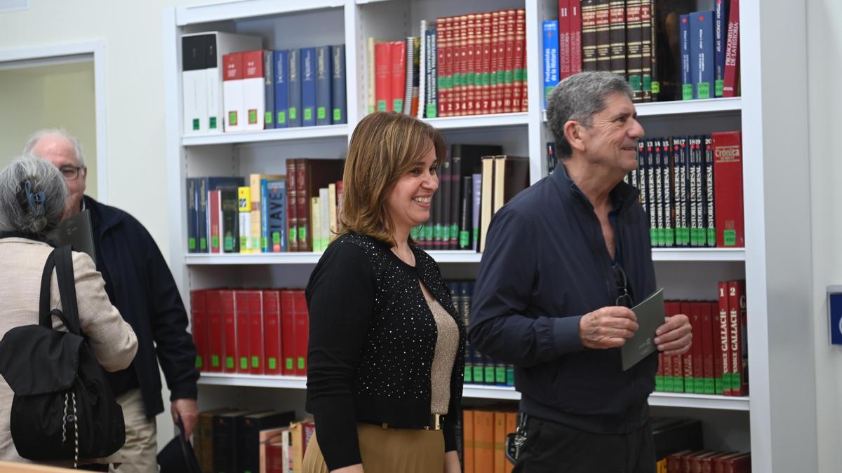 Inauguración de la biblioteca de Xixona en la Casa Rovira