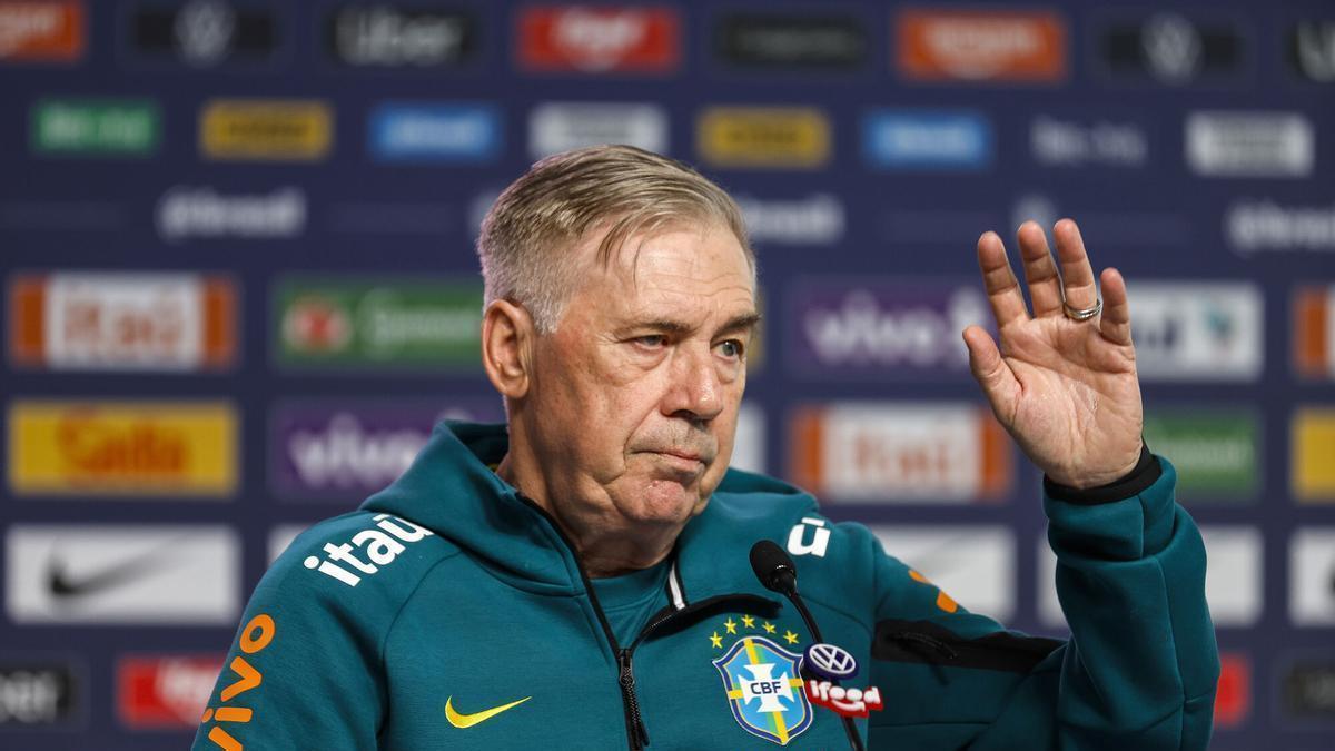 Ancelotti, sobre la lesión de Neymar: "Si mi abuelo tuviera ruedas, sería un coche"